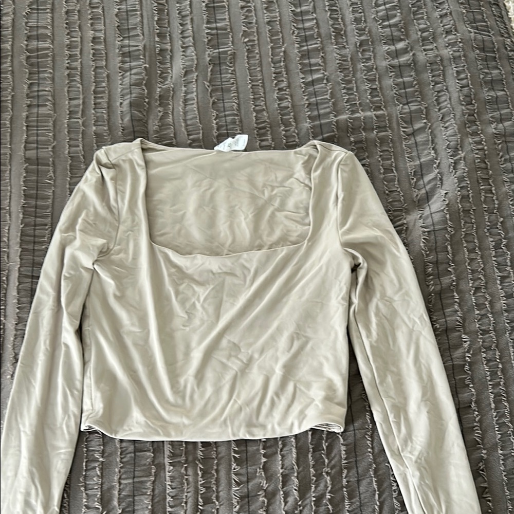 Cream Ruched Long Sleeve Crop Blouse